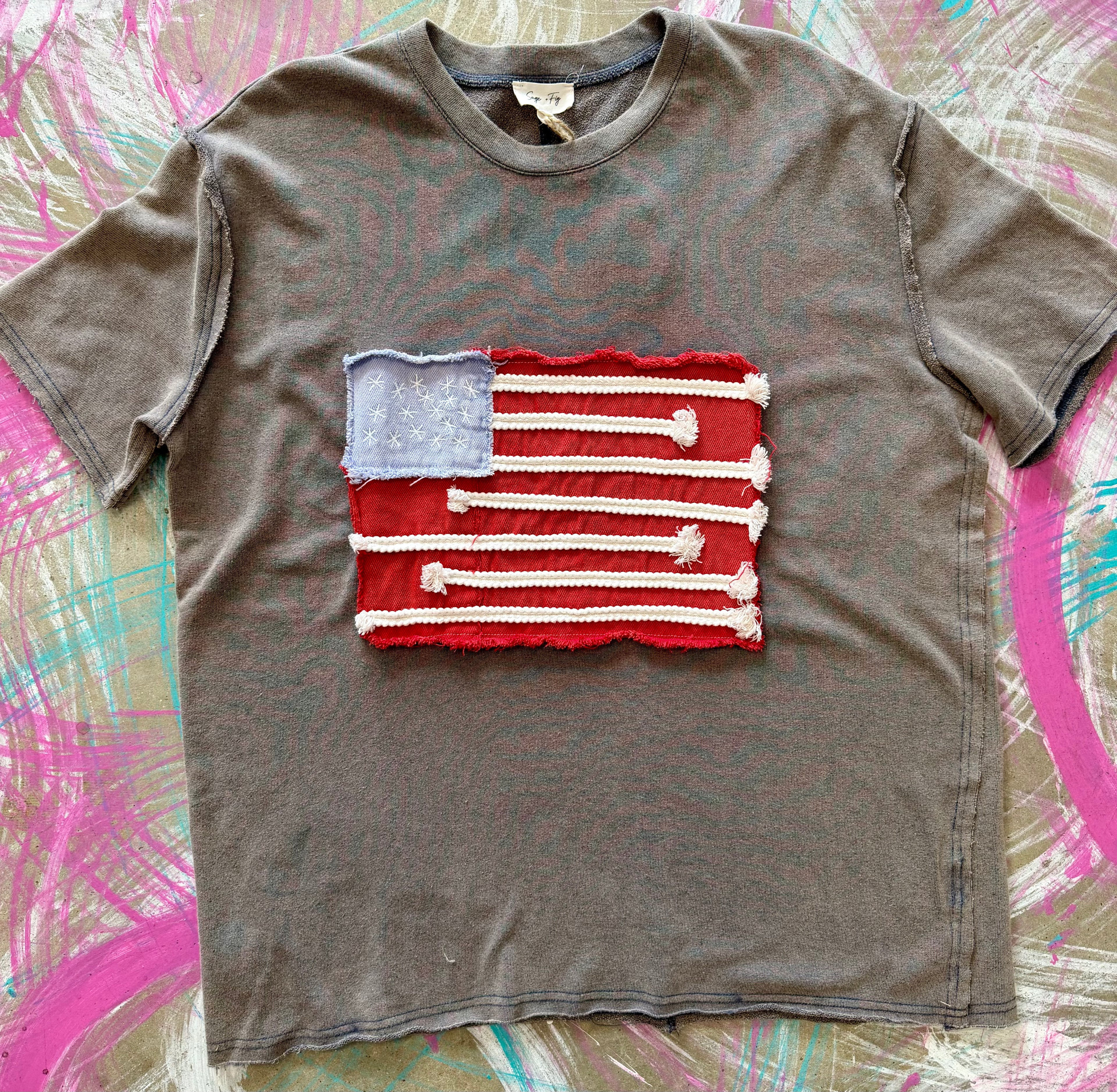 Flag tee