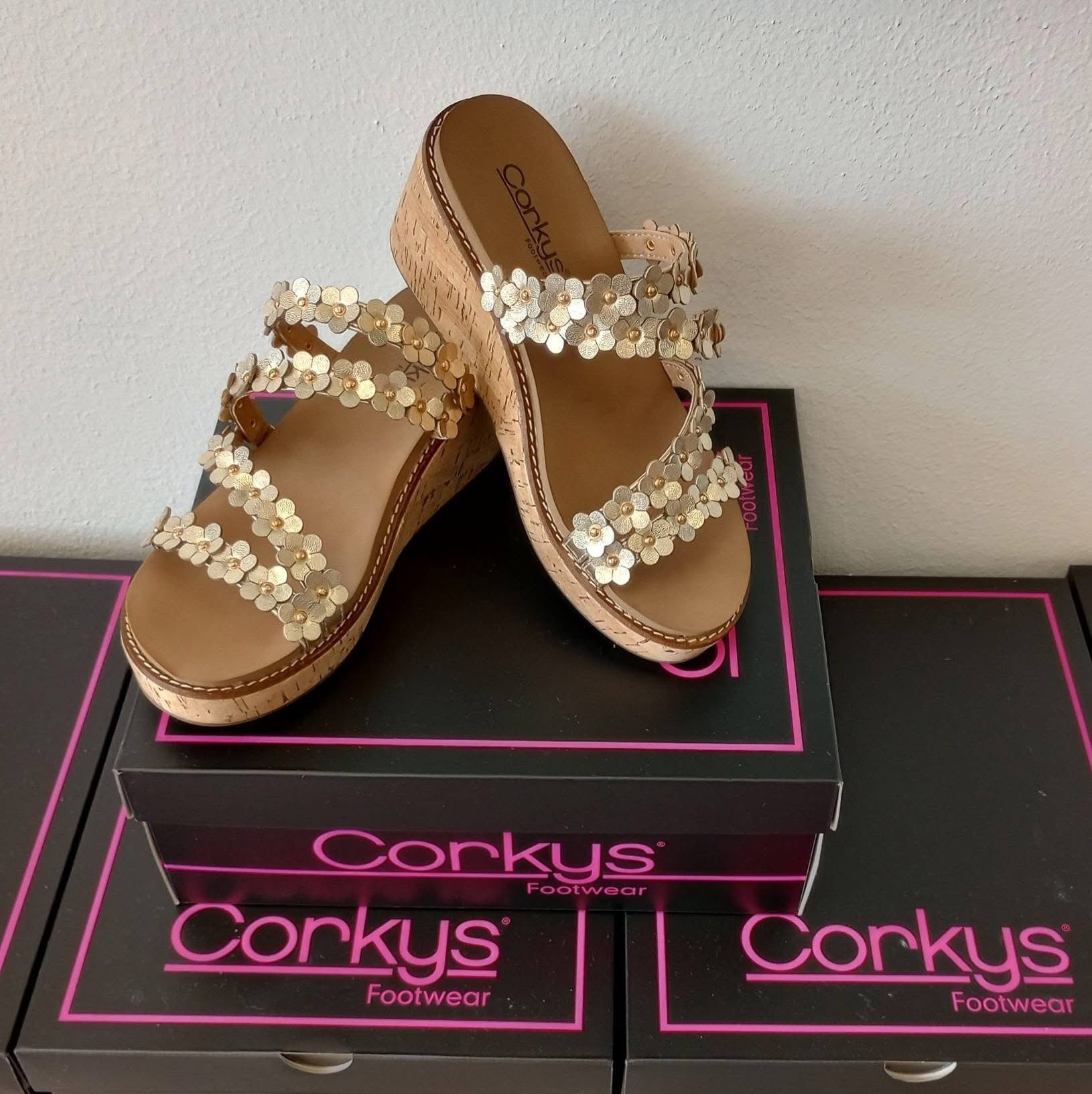 Floral Corkys